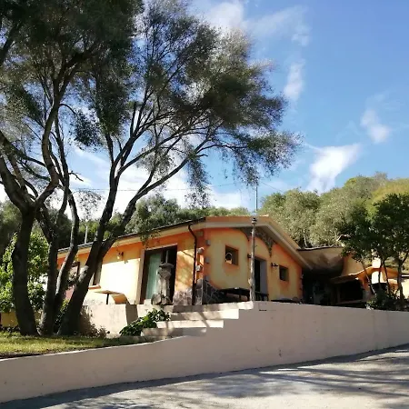 Guest house In Campagna Da Nino Olbia