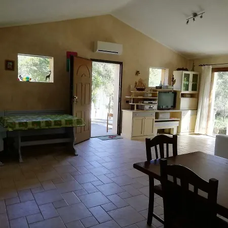 Affittacamere In Campagna Da Nino Olbia