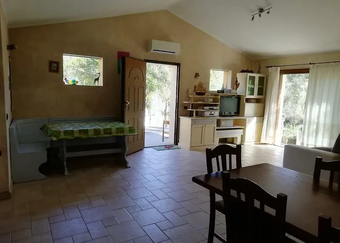 Gasthuis In Campagna Da Nino Olbia